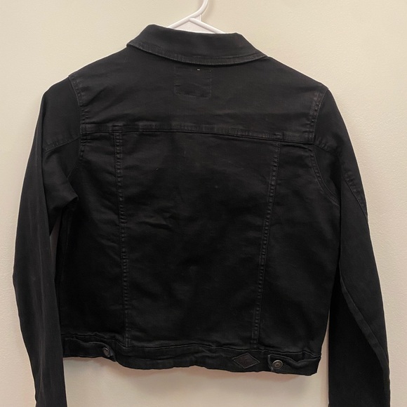 Black denim crop jacket - Picture 2 of 4